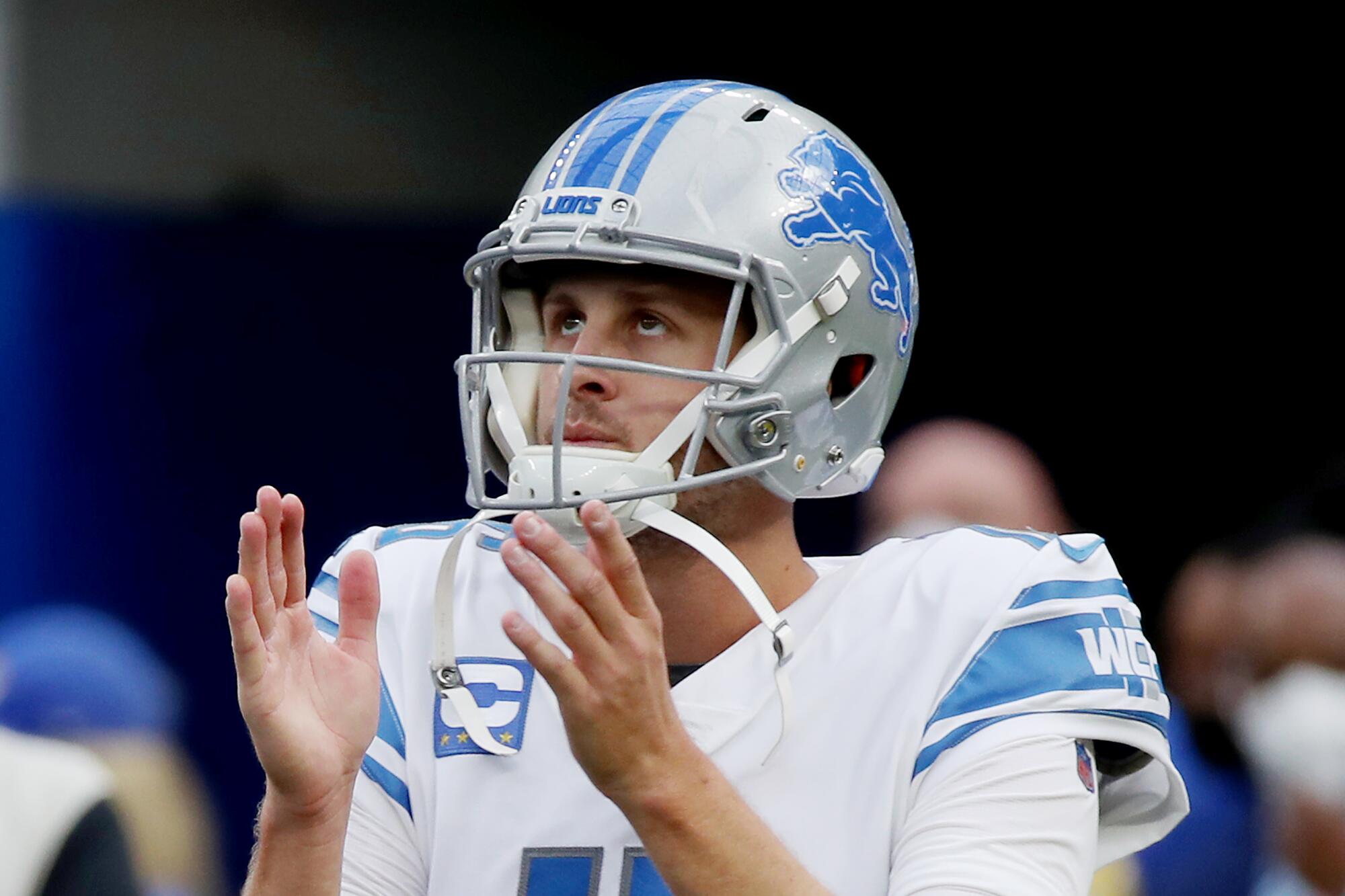 Breaking news: Following a prolonged contract dispute, Detroit Lions’ QB Jared Goff announces…