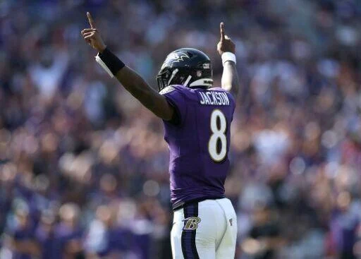 Breaking!: After helping his team to a hard-fought win against the stubborn Commanders, Lamar Jackson becomes the first ever Raven to… 