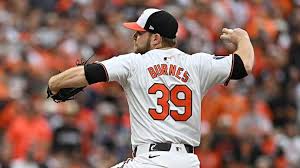 Breaking news: The Toronto Blue Jays announces the signing of the Orioles pitcher Corbin Burnes in a $255 million deal after…